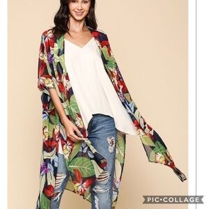 Beautiful Floral Duster/Kimono